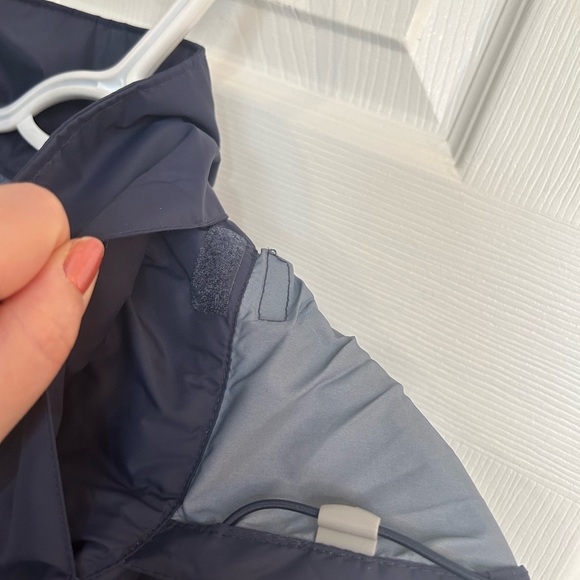 Columbian Windbreaker - Picture 16 of 16